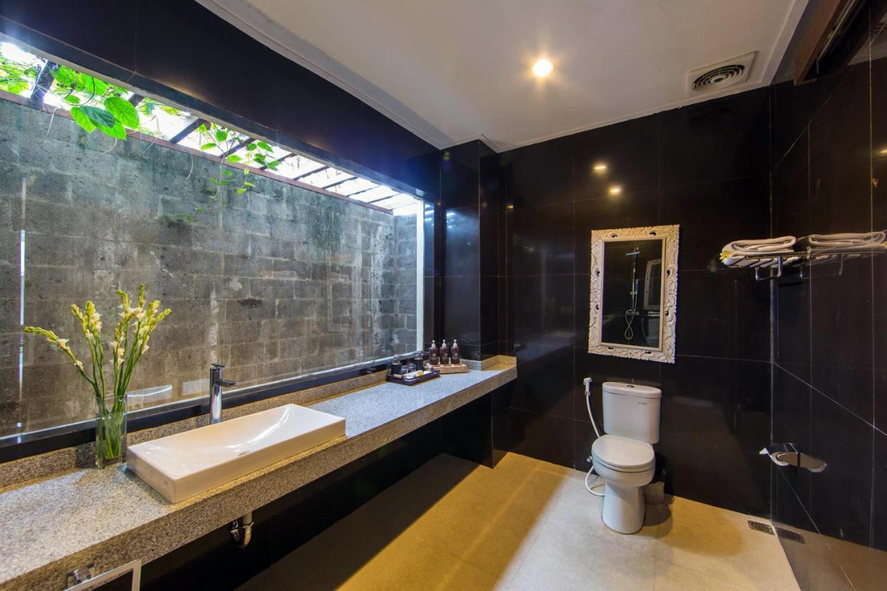White Lotus Villas Seminyak Dış mekan fotoğraf