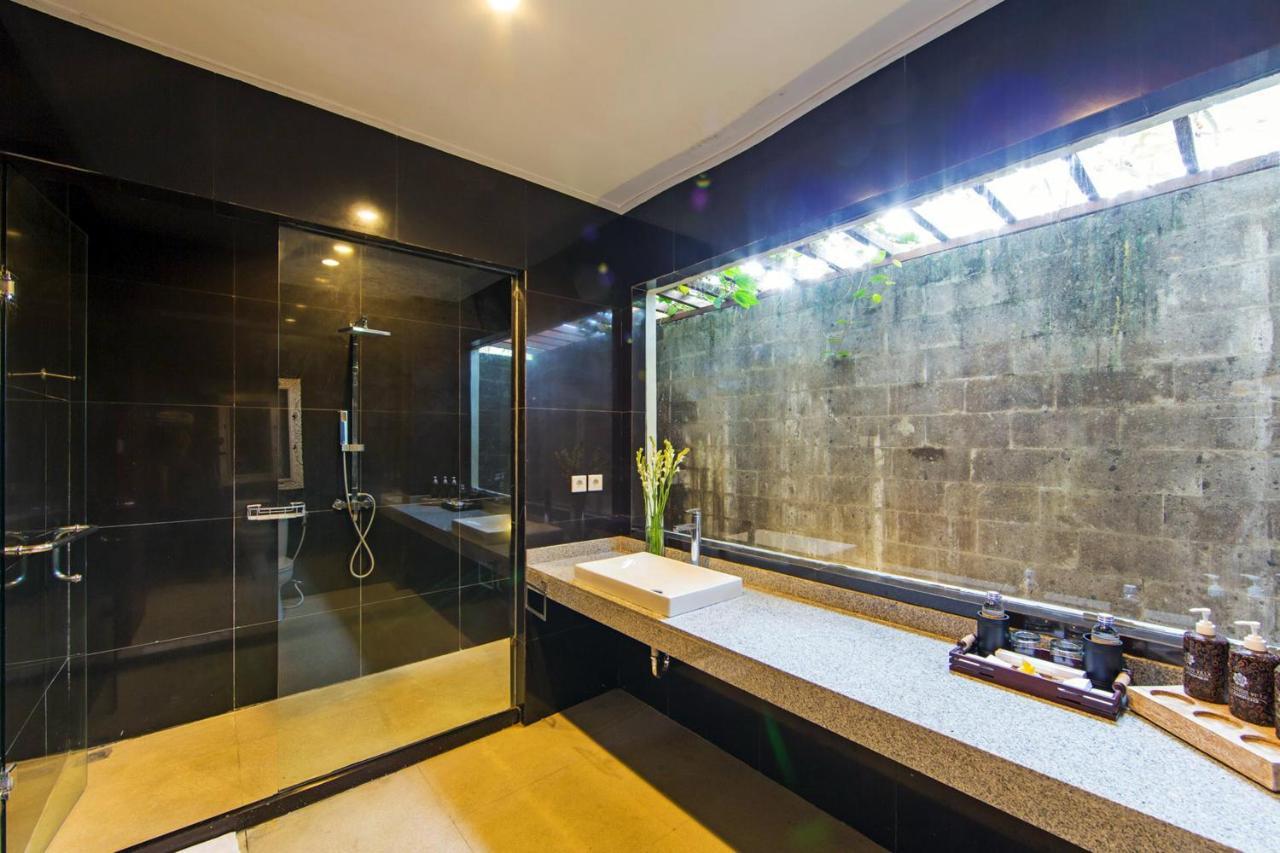 White Lotus Villas Seminyak Dış mekan fotoğraf