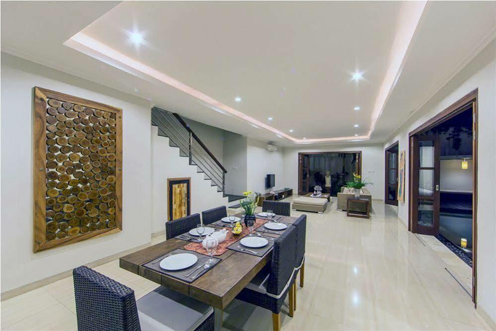 White Lotus Villas Seminyak Dış mekan fotoğraf
