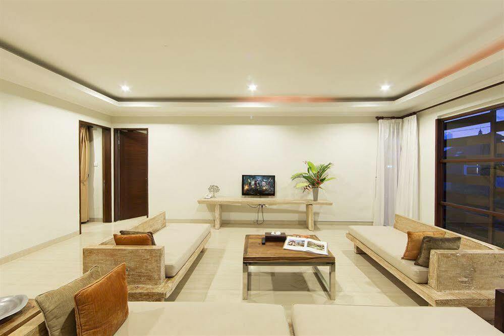 White Lotus Villas Seminyak Dış mekan fotoğraf